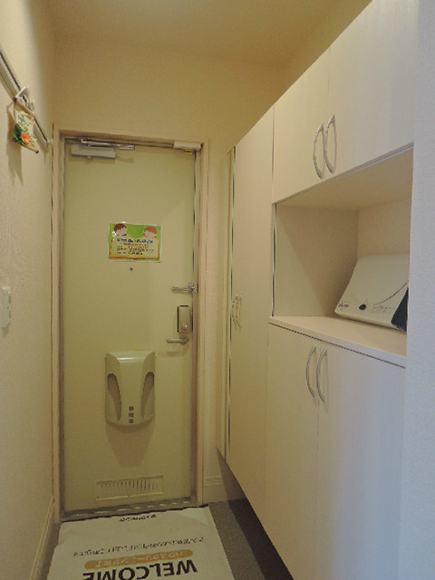 ibis  玄関