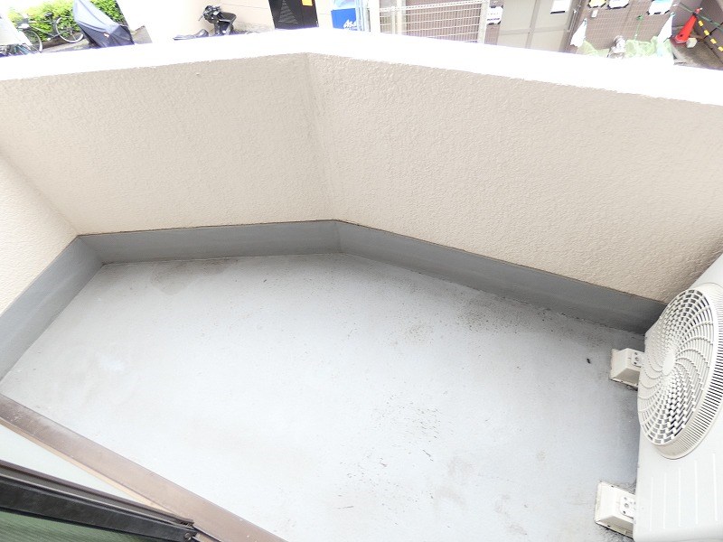 メゾンクレスト ベランダ