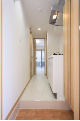 リキュー王子神谷 玄関