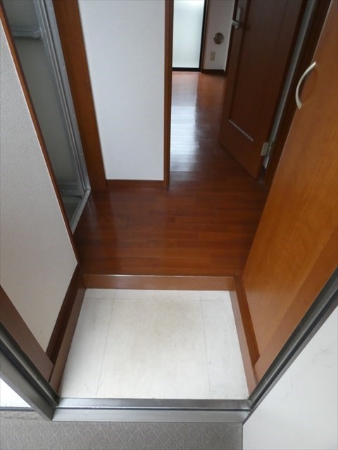 メゾン石神Ⅱ 玄関