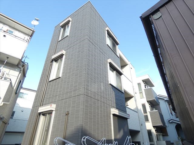 ラピス綾瀬 外観