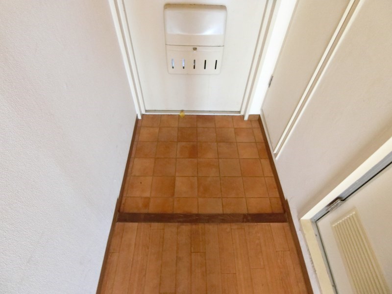 ドエルワン 玄関