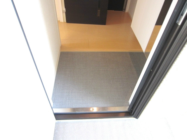 セジュール保塚B 玄関