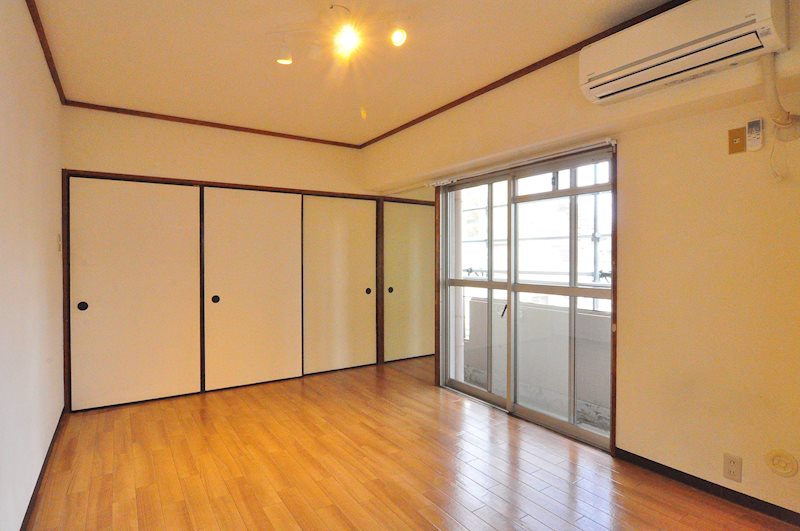 リベール上野  ベッドルーム