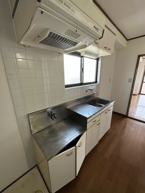 セナリオフラット新小岩     キッチン