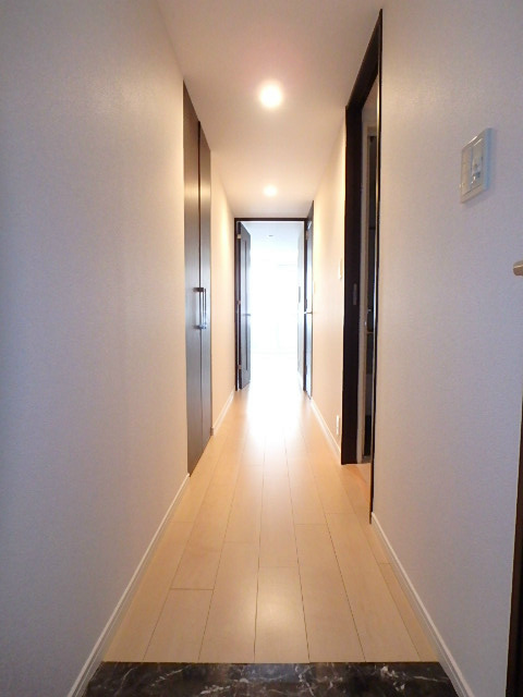 プライムアーバン日本橋大伝馬町 玄関