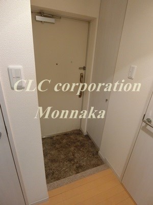 レシオイシワラ 玄関