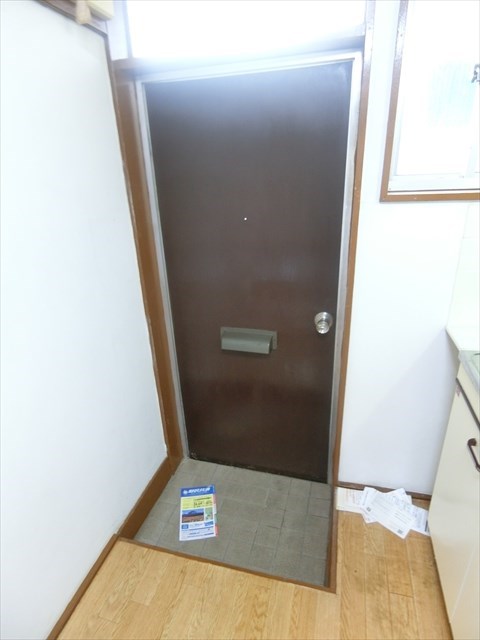 岡田マンション   玄関