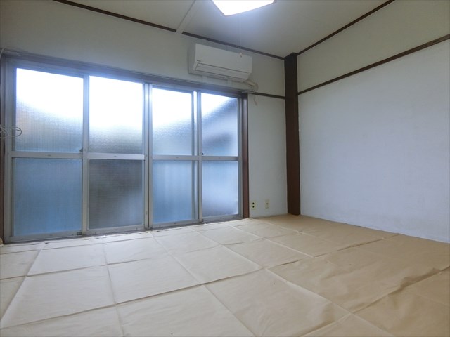 岡田マンション   ベッドルーム