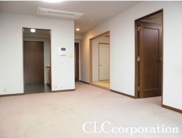 ザ・ガーデンタワーズ・サンライズタワー  リビング