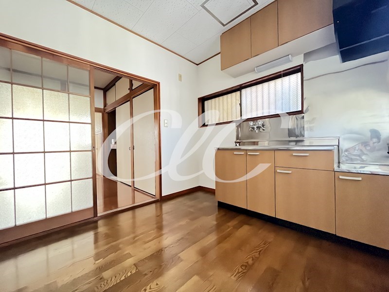 三谷コーポ リビング