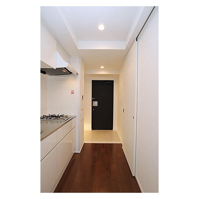 ドゥーエ日本橋浜町  玄関