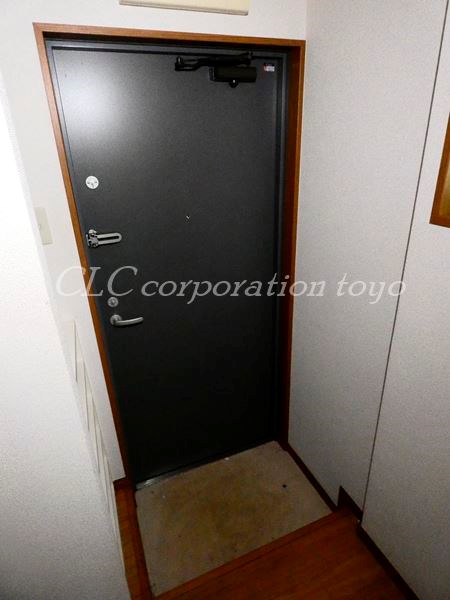 潮見レジデンス  玄関