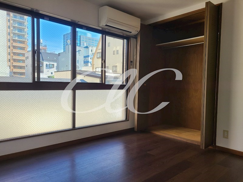 E　フィールド ベッドルーム