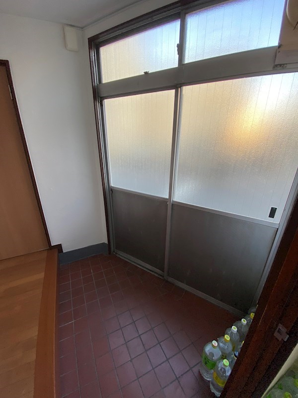 豊川マンション 玄関