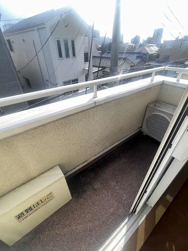 プレシャス　ジュノー ベランダ