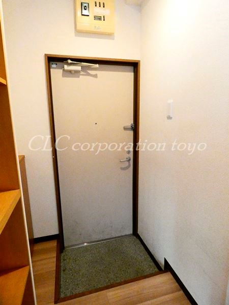 ダイヤモンドレジデンス西大島  玄関