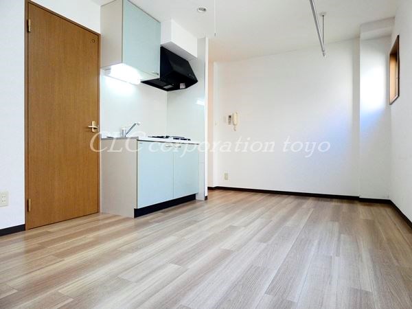 ダイヤモンドレジデンス西大島  リビング