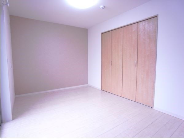 リブリソフィア中央 ベッドルーム