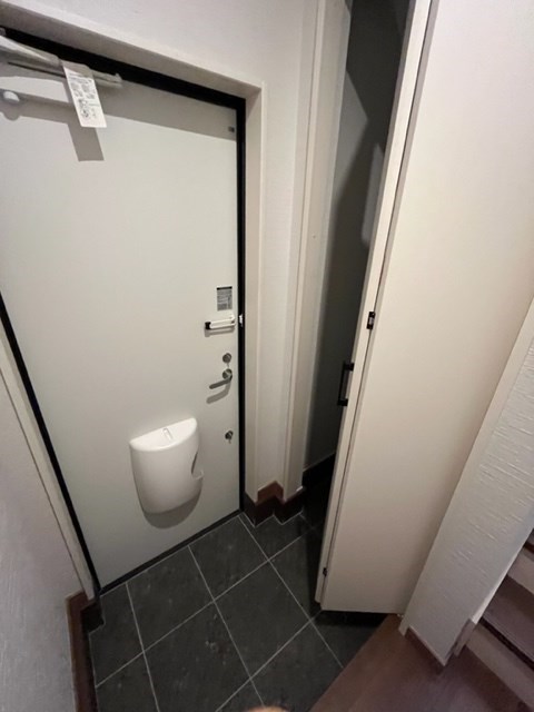MIKA　RESIDENCE 玄関