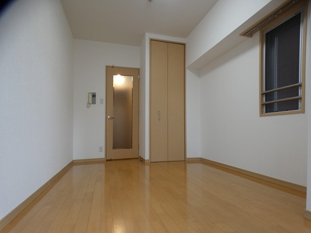 ロワール浅草花川戸 ベッドルーム