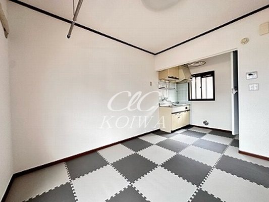 ストークハイツ山口 リビング