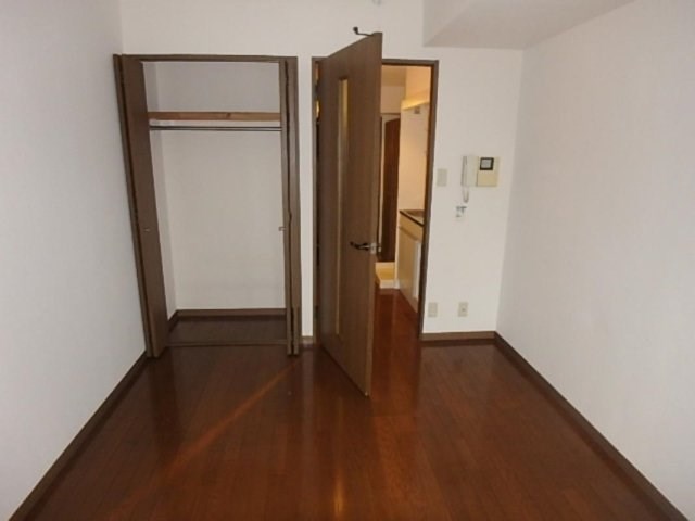 菱和パレス月島 ベッドルーム