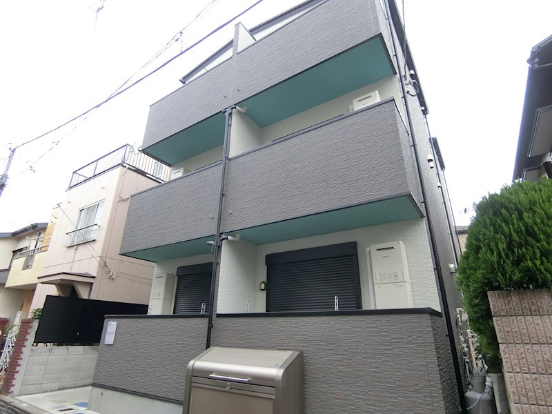 アンソレイユ 外観