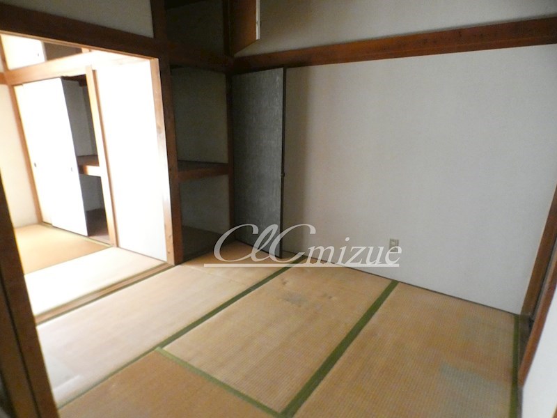 クリームハウス リビング