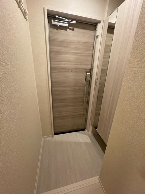 サイドコート 玄関