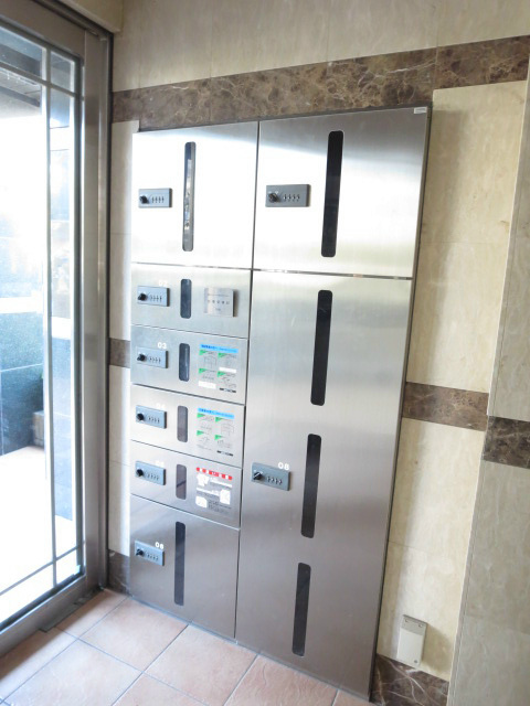 サリエラ その他8