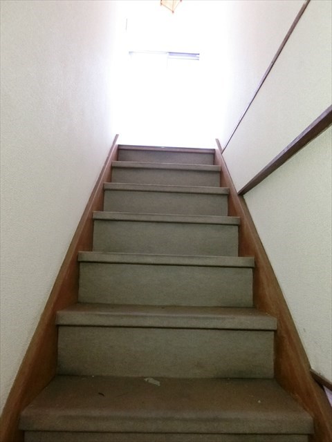 西日暮里１丁目ビル  玄関