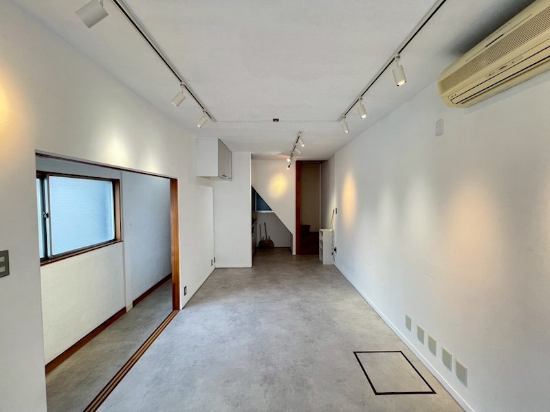 西日暮里１丁目ビル  リビング