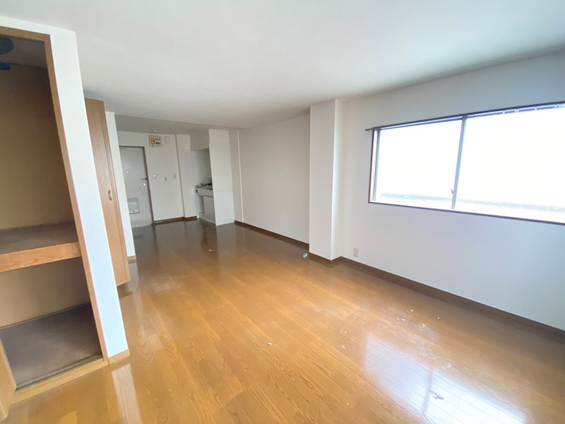 グランパレス王子  リビング