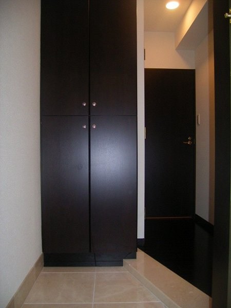 ZOOM銀座２丁目Third 玄関