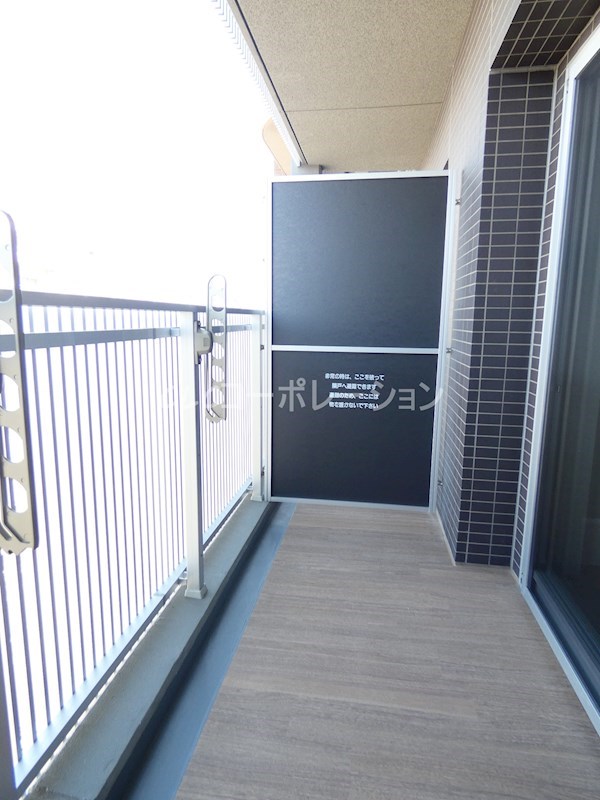 アグレアーブル　エモア ベランダ