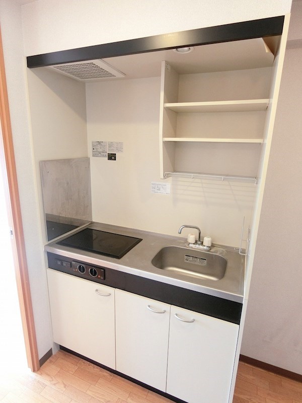 アヴァンセクール町屋    キッチン