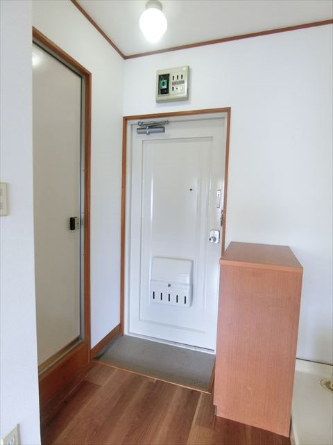 三橋ビル 玄関