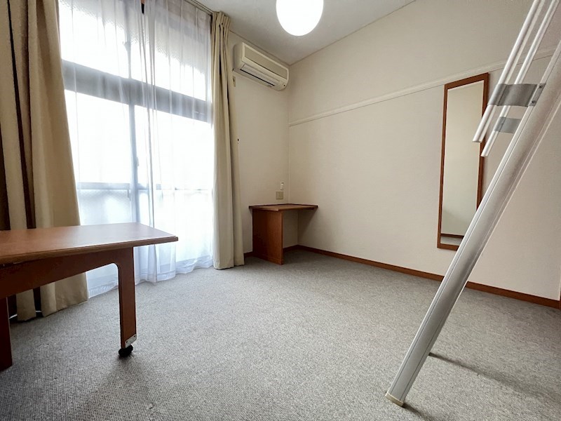 ピークシーダー 玄関