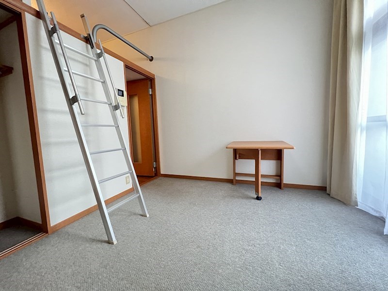 ピークシーダー ベッドルーム