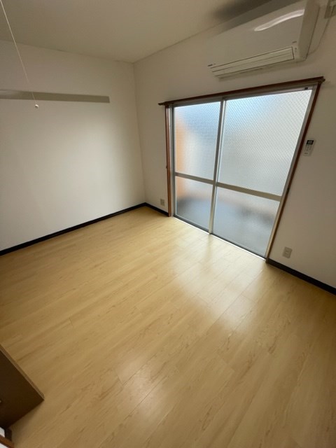 ハイム本一色  ベッドルーム