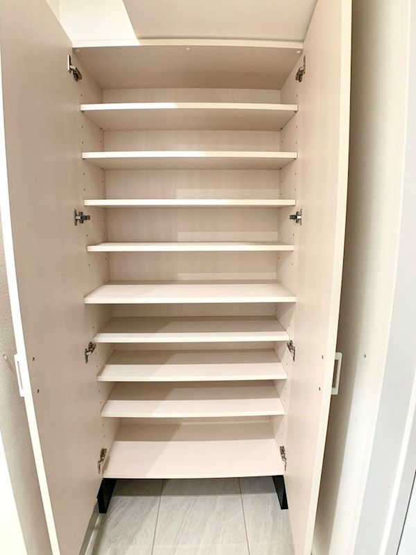 プライマル月島 玄関