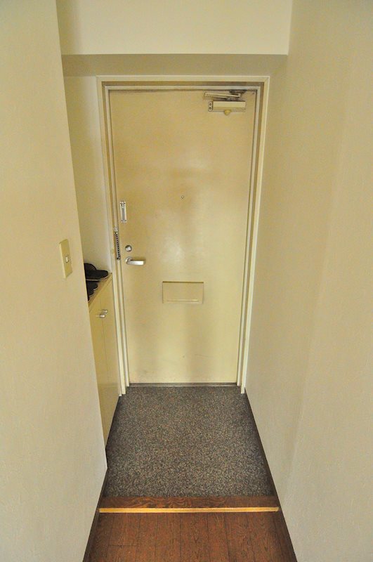 オークマンション 玄関