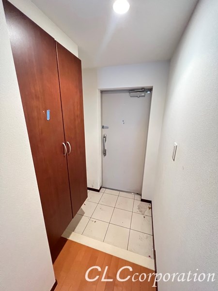 グリシーヌ  玄関