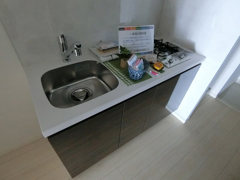 コンシェリア東京(IRIYA　STATION　FRONT) キッチン