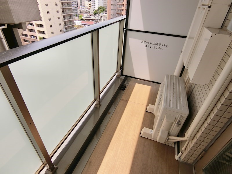 コンシェリア東京(IRIYA　STATION　FRONT) ベランダ