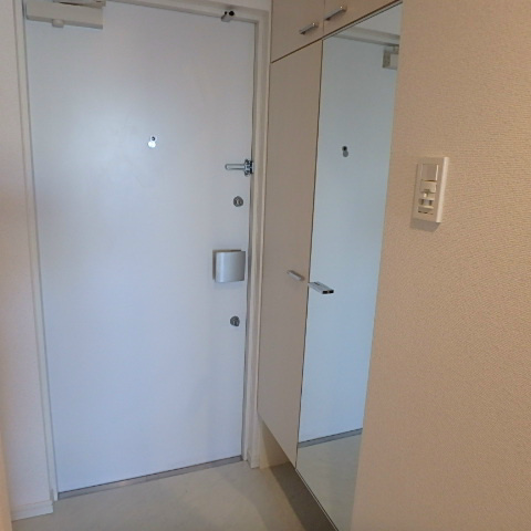 エコロジー潮見レジデンス 玄関