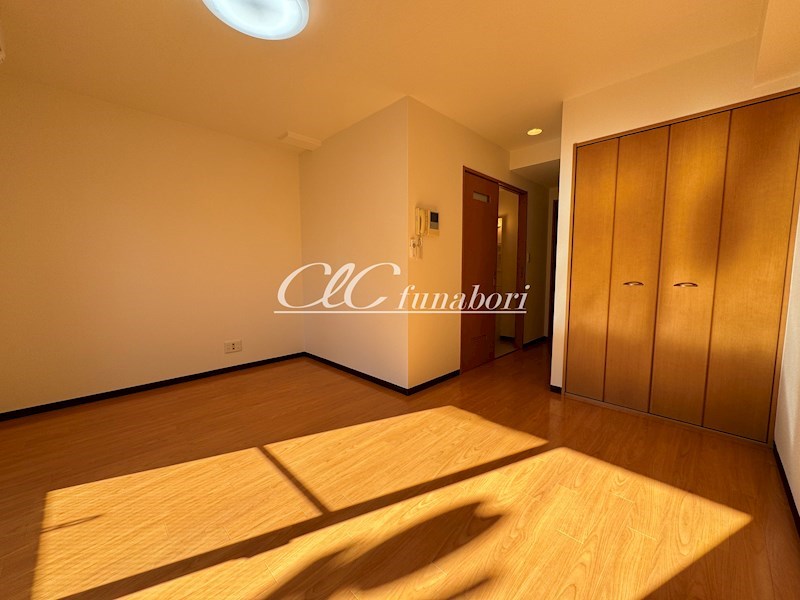 ラウンド・Ｍ ベッドルーム