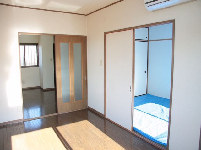 フレグランスⅢ  ベッドルーム