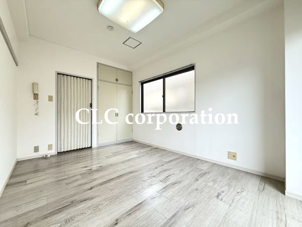 AIKUビル ベッドルーム